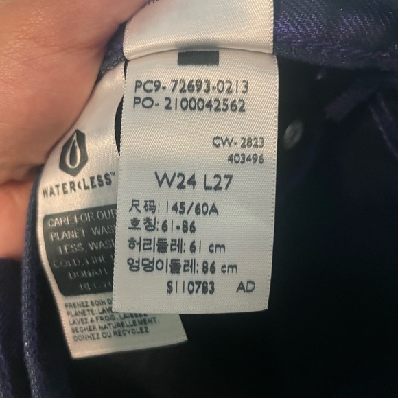 Levi’s Ribcage Straight Ankle Coated Denim - Picture 5 of 5